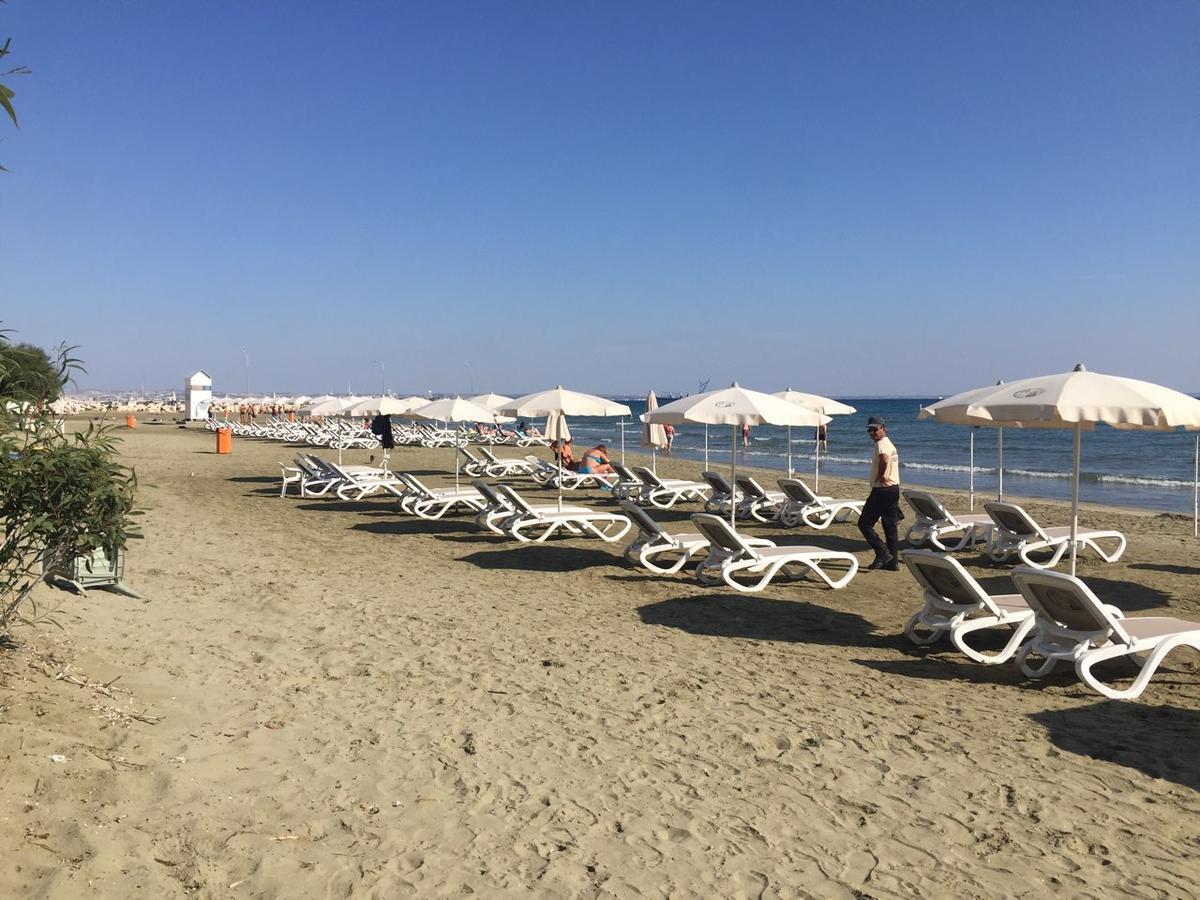 16 Sandy Beach Larnaca Exterior photo